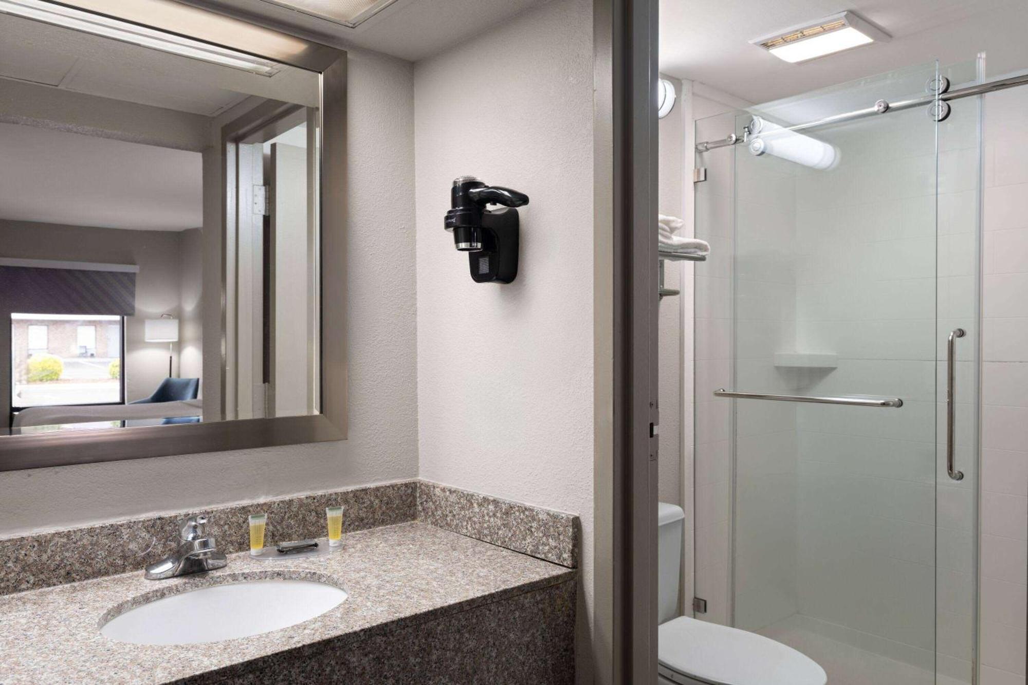 Days Inn By Wyndham Weldon Roanoke Rapids Luaran gambar